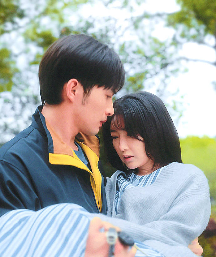 职场霸凌、被XQ、不幸的原生家庭···毛晓彤赋予了叶思北重生的力量<strong></p>
<p>瑞波币今日价格行情</strong>!