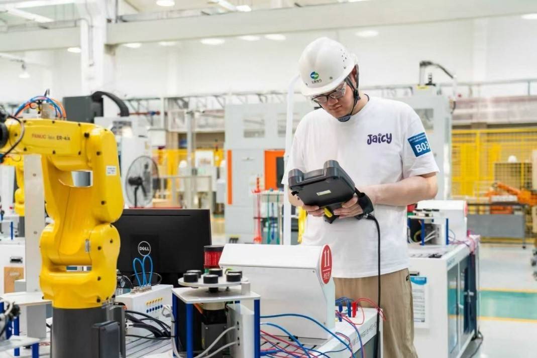 上海机器人系统运维选手集训有序推进<strong></p>
<p>瑞波币今日行情价</strong>,“破阵”指日可待