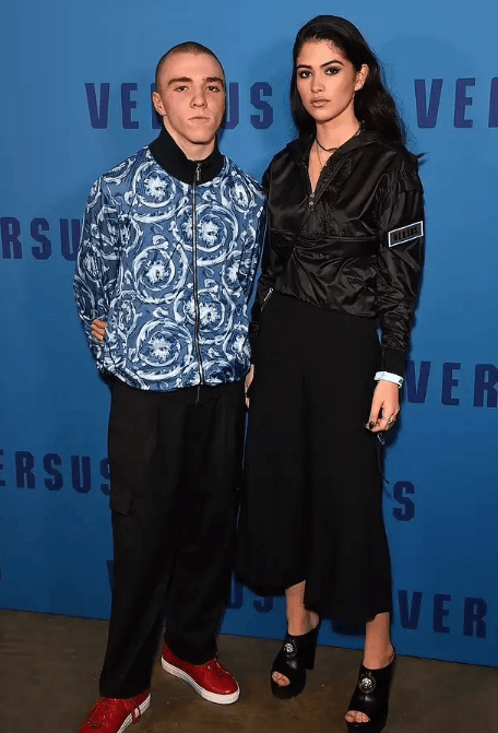 考古|小贝俩儿子恋上同一个女人<strong></p>
<p>瑞波币最新价格</strong>,原来贝克汉姆家族关系破裂竟是因为她!