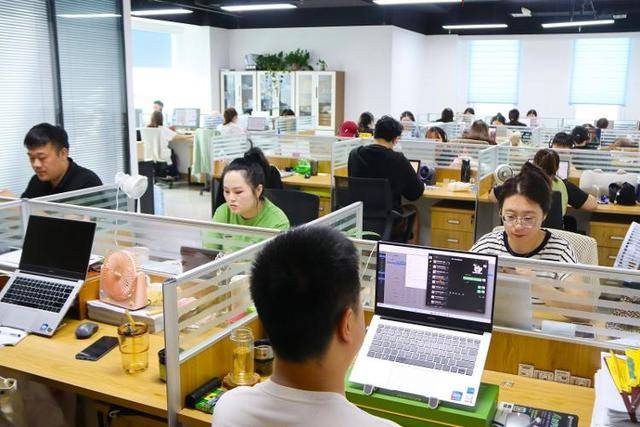 深掘一寸<strong></p>
<p>瑞波币最新价格</strong>,远见千尺——青岛企业家王继敏的“鲸”算盘