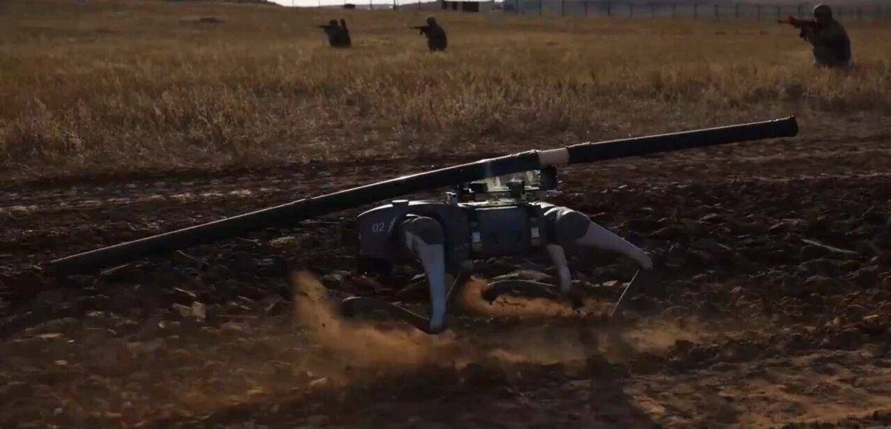 大场面!机器狗、无人机开路<strong></p>
<p>泰达币</strong>,实兵对抗演练画面公布