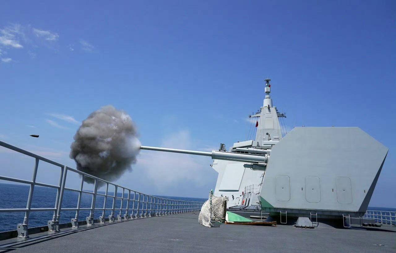 美军再度遭遇耻辱时刻:中国海军6艘战舰包围<strong></p>
<p>泰达币今日价格</strong>,815舰插入南海演习