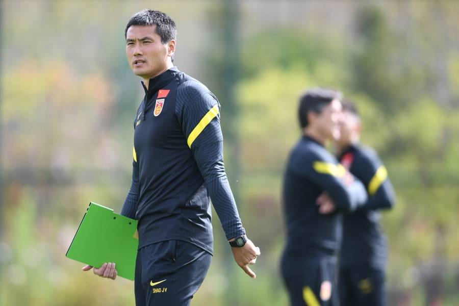 全球选聘四个月<strong></p>
<p>泰达币今日价格</strong>，招来只有一年执教经历的本土教练，国足新帅竟是邵佳一