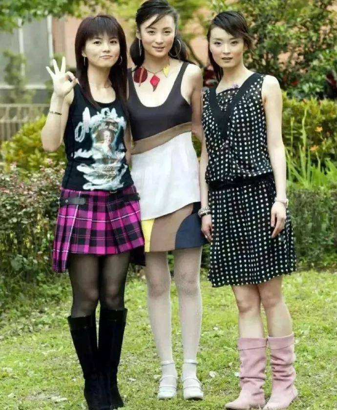 李湘气得翻出了瘦瘦的照片……她年轻时确实是仙女啊<strong></p>
<p>usdt泰达币</strong>!