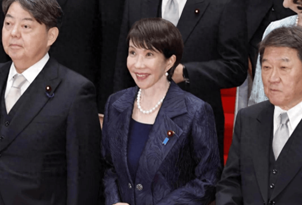 高市早苗没想到<strong></p>
<p>aicoin</strong>,中方直接对日本发“掉脑袋警告”,琉球问题也被摆了上来