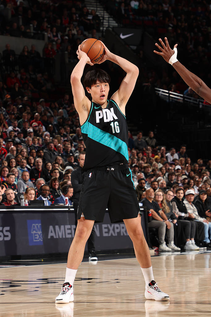 NBA生涯新高<strong></p>
<p>binance</strong>!杨瀚森9分5板3助 他值得更多出场时间!