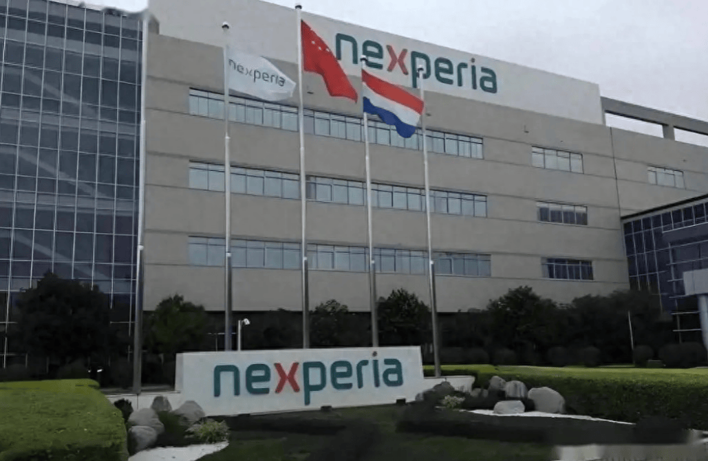 英媒破防<strong></p>
<p>binance</strong>,驳斥中国人看不起欧洲,像“年老色衰的妃子”不接受被美国“帝王”抛弃