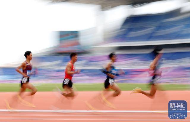 全运会丨蒋发坤夺得田径男子10000米冠军