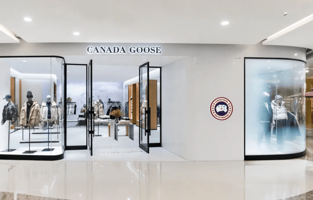 鸭子少了羽绒服贵了:国产品牌迈入“千元时代”<strong></p>
<p>币安binance官网</strong>,万元大牌价格坚挺