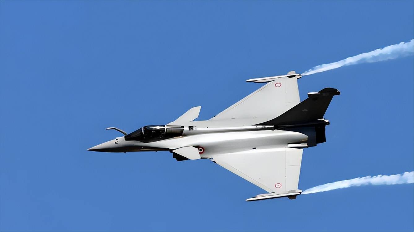 出大事了!百架战机开路<strong></p>
<p>binance官网</strong>,乌克兰迎来新靠山?克宫表态:不足为惧,事情果然不简单