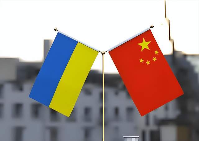 “民族英雄”泽连斯基的背后<strong></p>
<p>binance平台</strong>，站着一大批中国人