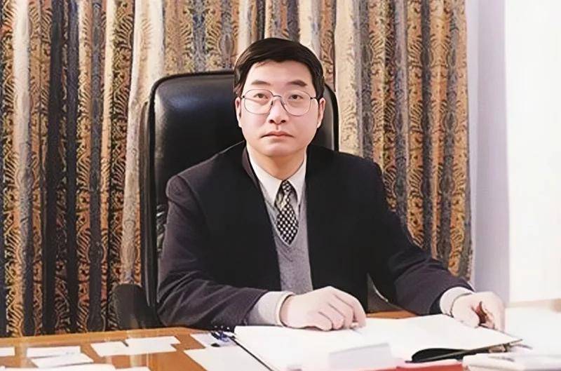 南通文峰“70后”女副总被留置!去年年薪超百万<strong></p>
<p>binance平台</strong>,公司前三季净利大跌75%