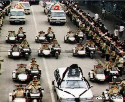 无间道？山西警察中队长抢运钞车<strong></p>
<p>Binance下载</strong>，被同事百发子弹乱枪击毙