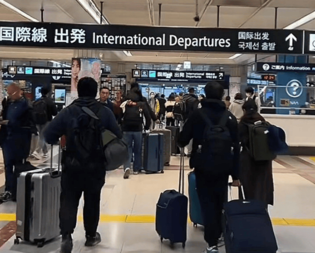 日本多次不宣而战<strong></p>
<p>币安binance</strong>,中国不得不防,高市早苗沉默之际,国人紧急返华