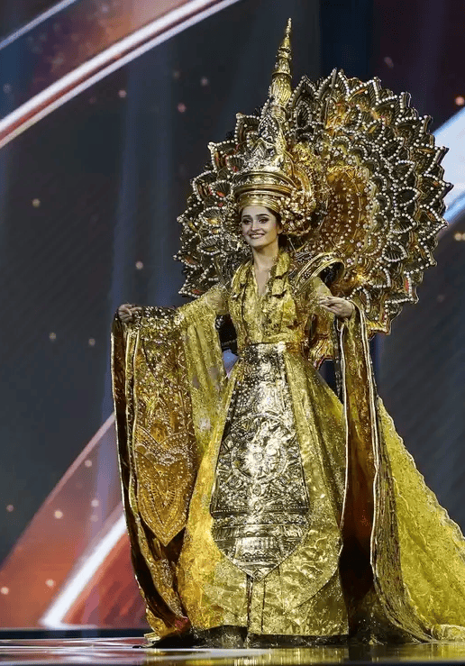 环球小姐决赛成“动物开会”<strong></p>
<p>币安binance</strong>?冠军被羞辱又深陷暗箱丑闻