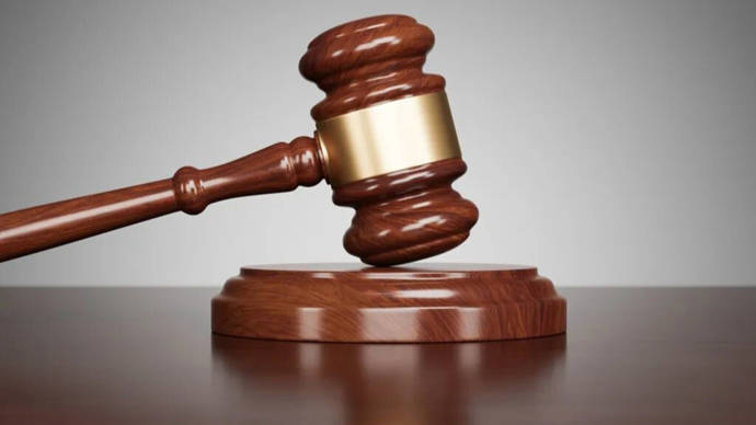 54岁法院庭长醉驾未被追究刑责反而提前退休？武汉市中院回应