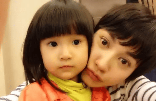 考古|杨雪女儿为妈妈拍站姐图<strong></p>
<p>binance交易所</strong>,颜值重现“江玉燕”,最美反派还是个宝藏女神!