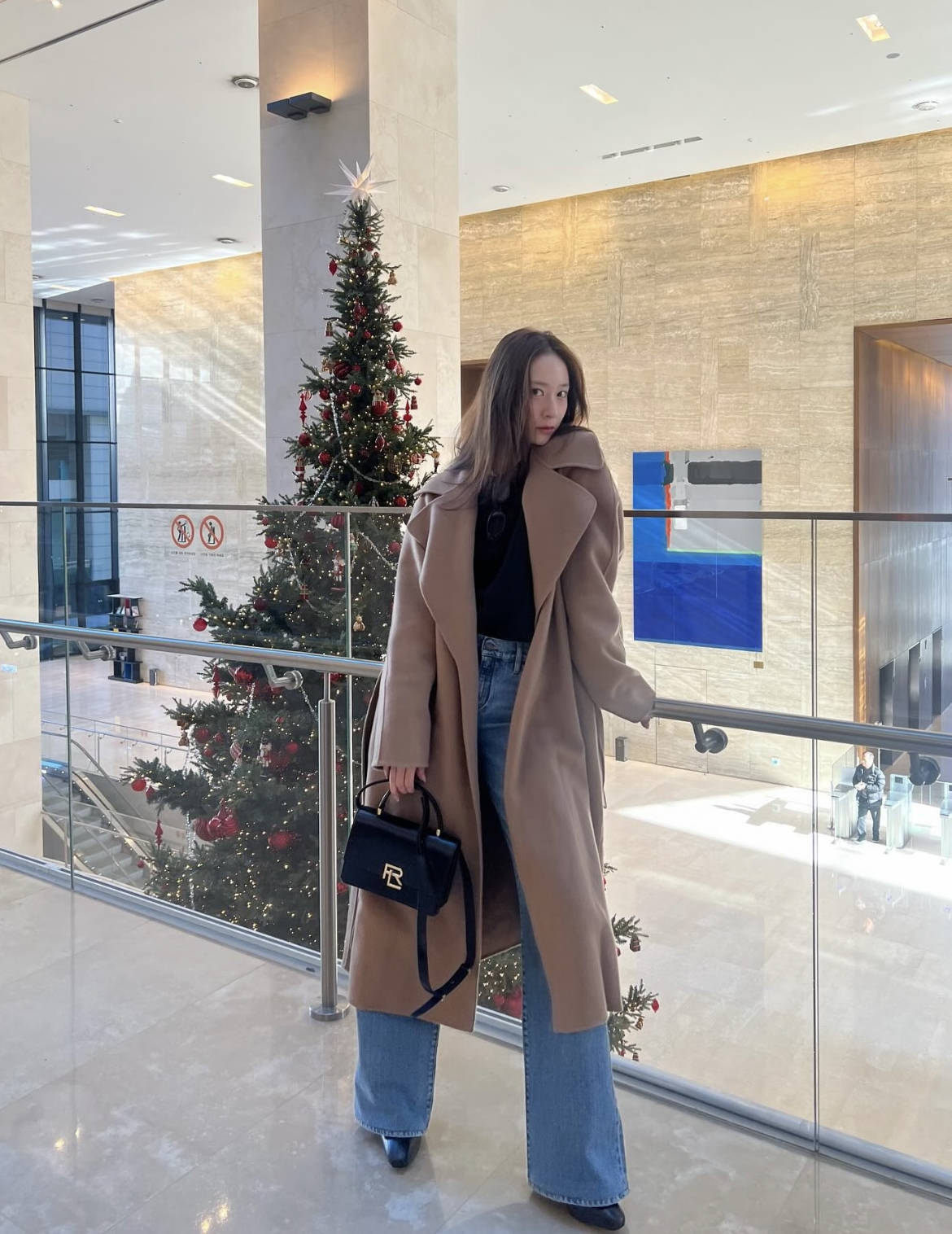 巩俐、梅姨、高圆圆...Power女性冬天少不了一件驼色大衣<strong></p>
<p>binance交易所</strong>!