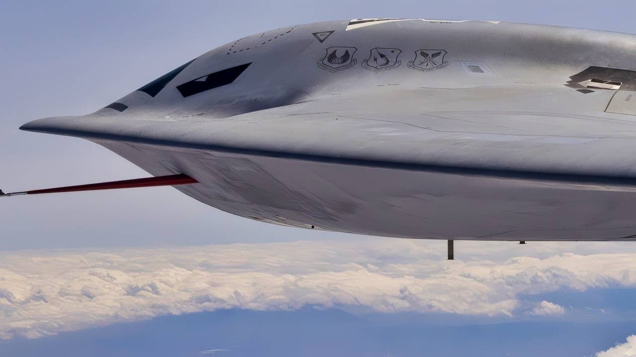 美媒:想让B-21深入中俄腹地<strong></p>
<p>bnb价格</strong>,自由出入肆意轰炸,100架远远不够