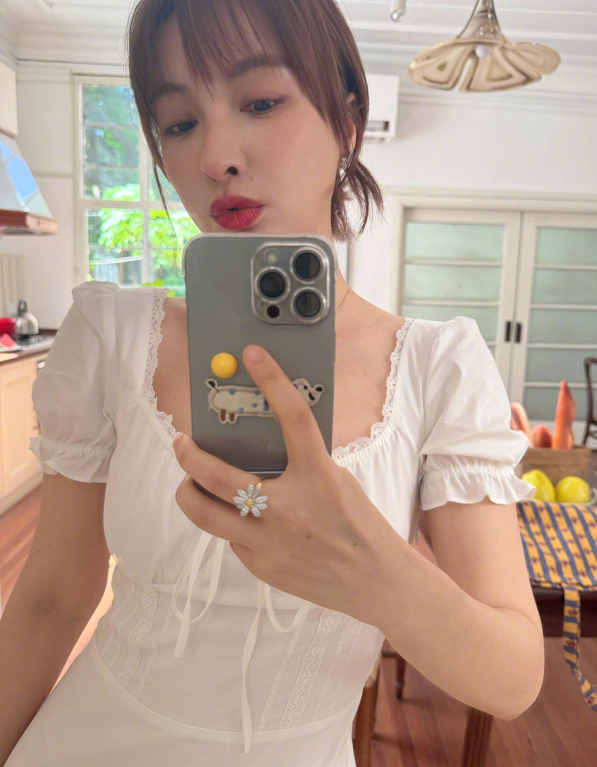 吴昕被曝“资产十位数”:没老公没孩子财富自由有多爽<strong></p>
<p>crypto</strong>?