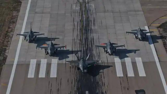 我们落后了?土耳其完成“世界首次无人机发射空空弹”<strong></p>
<p>eos币</strong>,性能如何