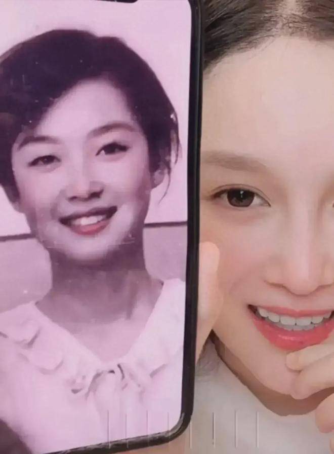 考古 | 赵本山妻子罕见公开现身<strong></p>
<p>eos币</strong>,气质优雅五官美艳,俩人爱情太感人!