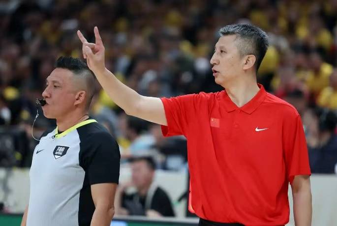 男篮世预赛|中国男篮第二阶段不容再有闪失