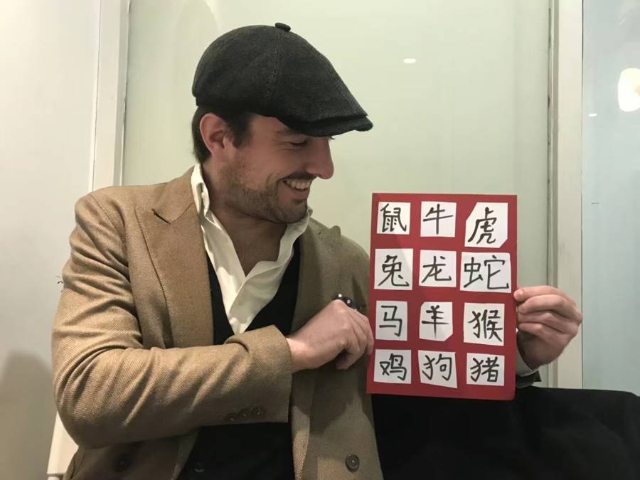 法国人在上海开店<strong></p>
<p>Sol</strong>,只卖白色衣服竟然火了丨上海滩上洋掌柜