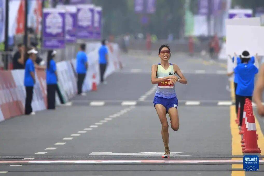 “最快女护士”张水华:今日在医院上班<strong></p>
<p>usdc</strong>,未参加“家门口的”福州马拉松;护士长回应