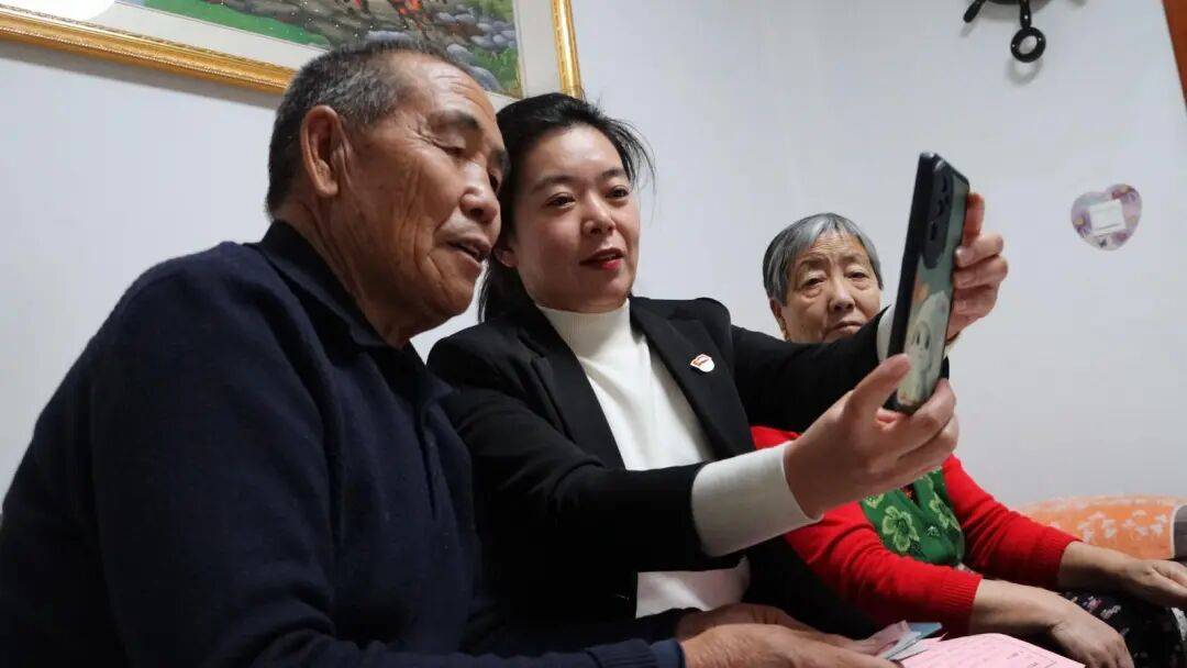 2025年金昌城乡居民基础养老金最低标准再提高20元<strong></p>
<p>usdc</strong>!