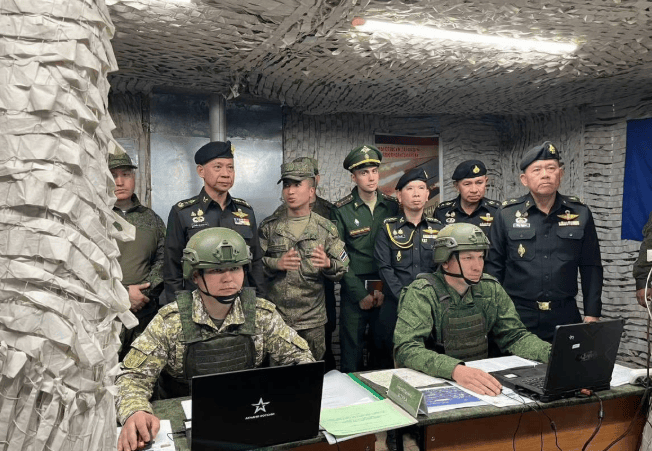 柬埔寨伤亡700人<strong></p>
<p>usdc币</strong>,中企援建大桥被炸!泰国中械军大获全胜,大批导弹成战利品