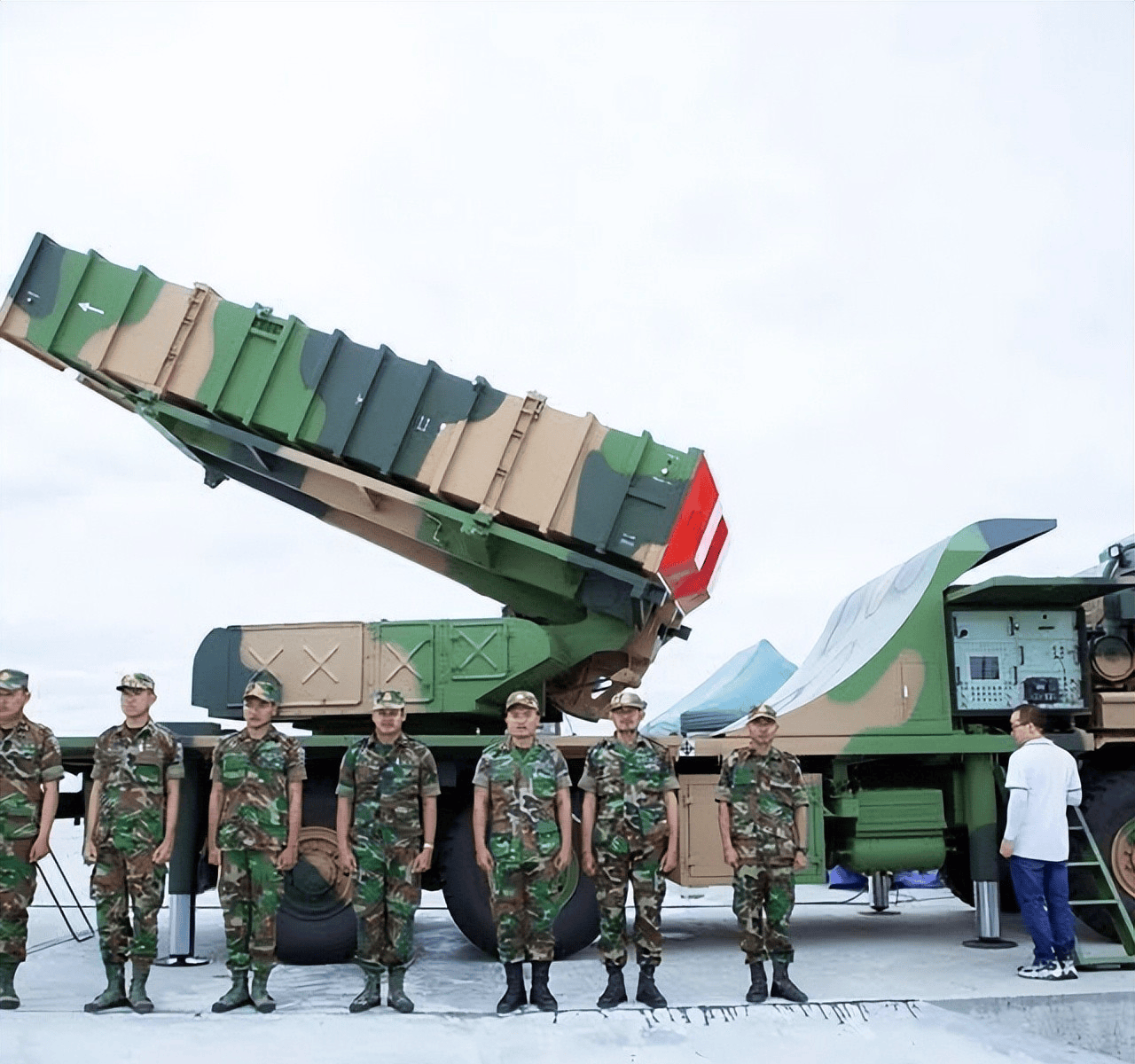 炸大桥<strong></p>
<p>web3</strong>，炸赌场，F-16突防红旗12，泰国拒绝停火，跟特朗普唱反调