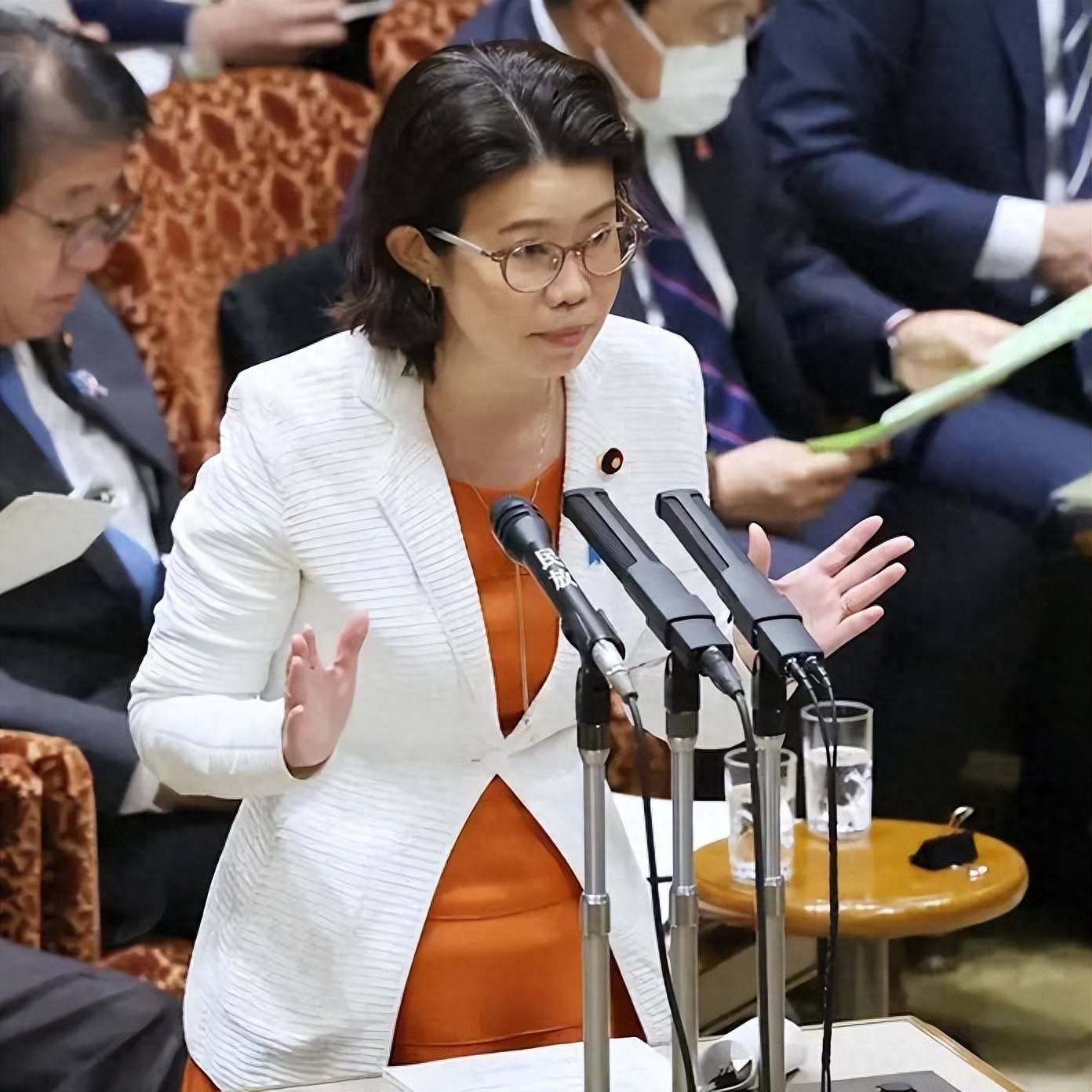 日本副外相“删号跑路”<strong></p>
<p>xlm币</strong>！