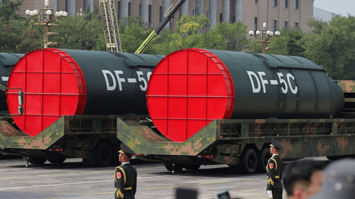 美媒点评东风 5C：惊悚！若发射一枚到美国<strong></p>
<p>aave</strong>，会酿成怎样的景象？