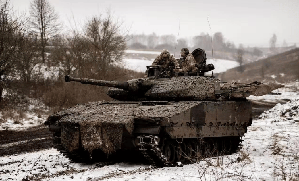 俄军正把乌军吊起来炸<strong></p>
<p>aave</strong>，俄方报仇零时差，一名"北约关键上校"阵亡！