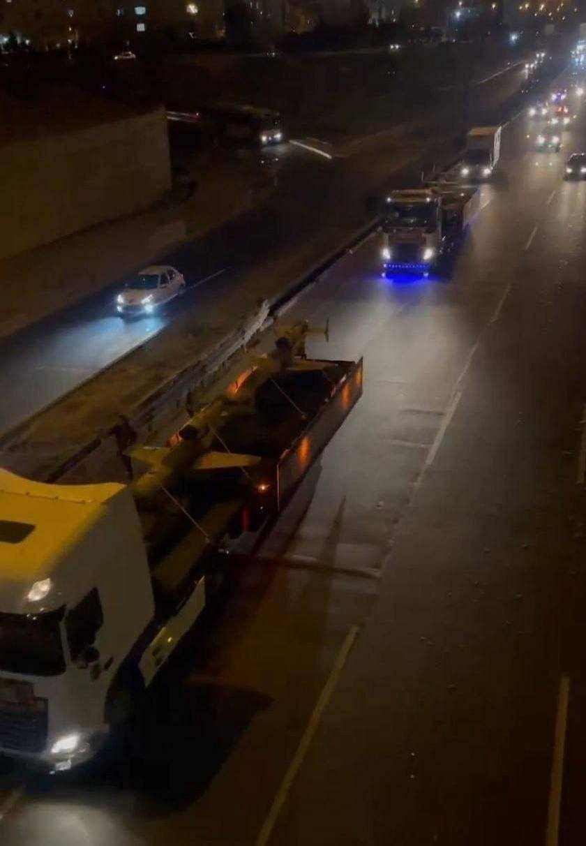 后悔也晚了！航母逼到家门口<strong></p>
<p>白银现货平台</strong>，伊朗却发现苏35红旗9歼10还未到位