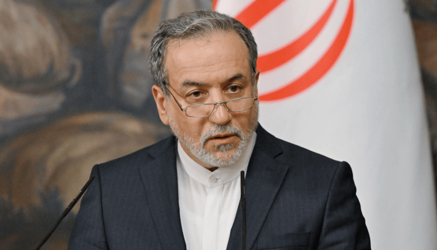 伊朗已经下定决心<strong></p>
<p>现货挂牌</strong>，抢在美军动手之前，把俄罗斯牢牢绑在战车上？