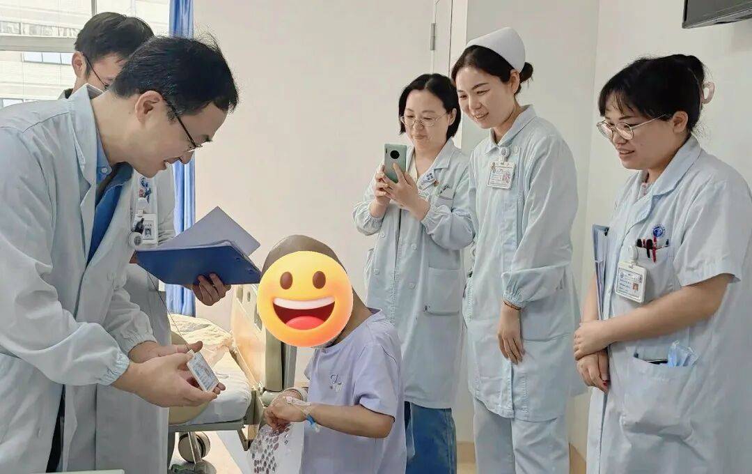 “感觉天塌了”！深圳女孩5岁患癌<strong></p>
<p>期货和现货价格</strong>，爸妈决定：为她冻存卵巢组织