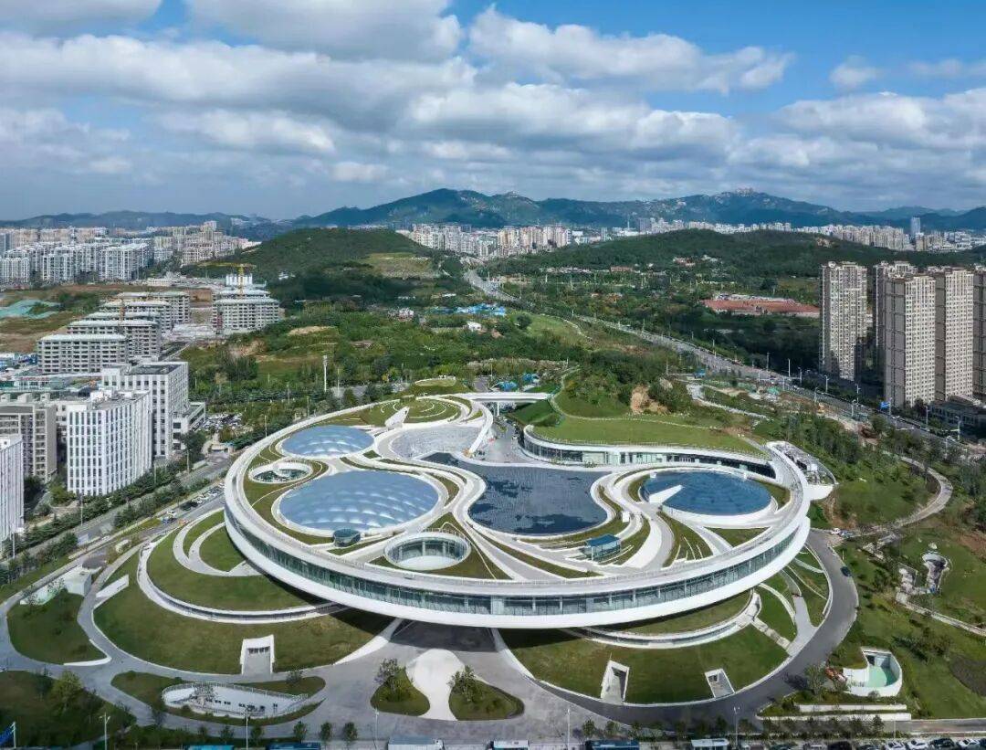 山东省委常委、青岛市委书记曾赞荣:推动科技创新和产业创新深度融合 因地制宜培育发展新质生产力